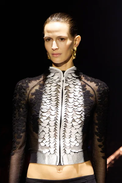 Look 83